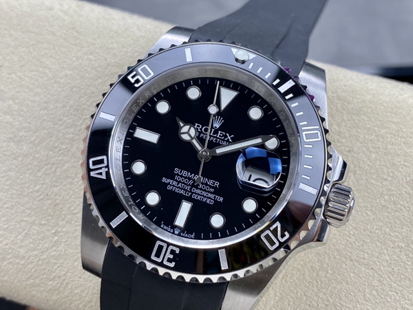 激安ロレックス背面デザイン